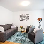 Daire Hochwertige Saentis By Interhome